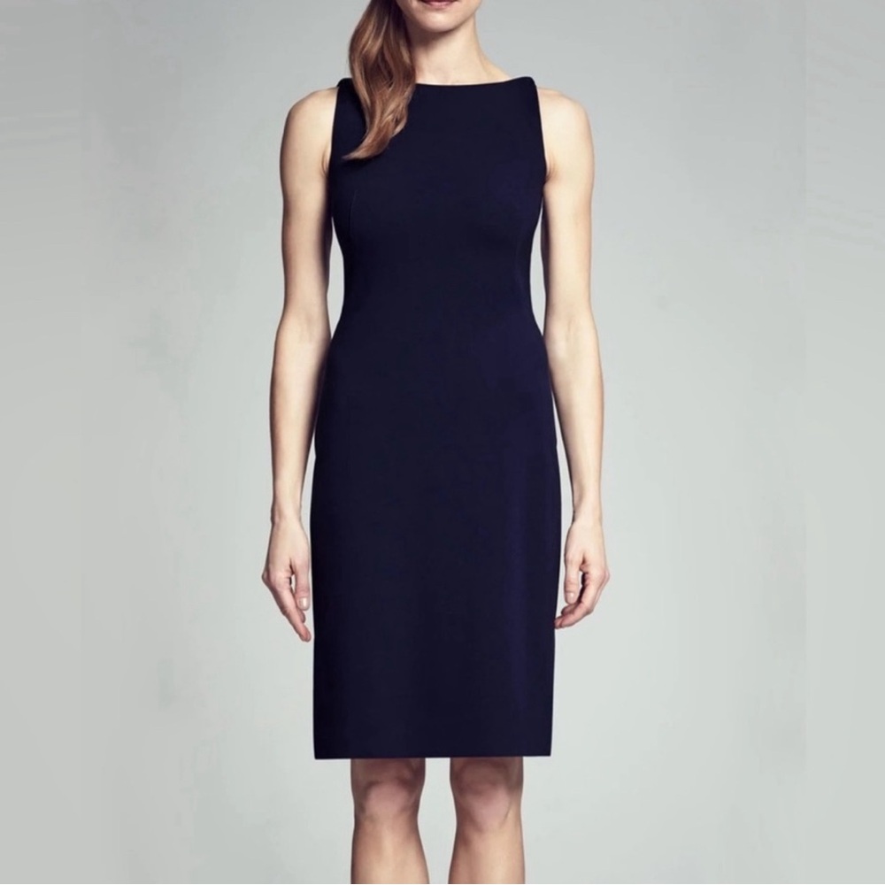 MM Lafleur Lydia dress size 8 Navy blue. Twist strap